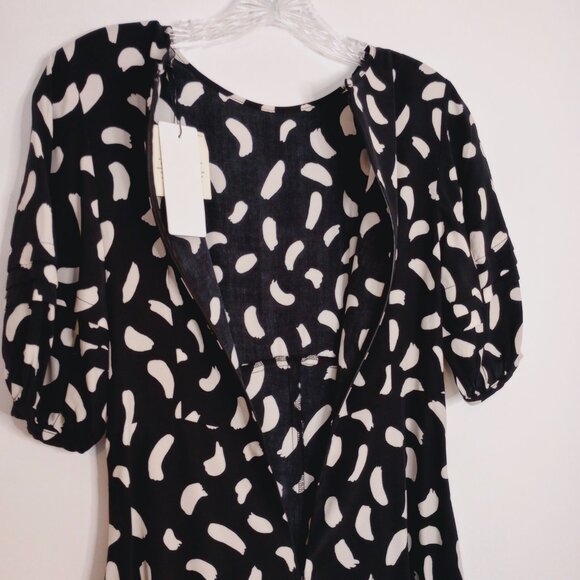 Uniqlo:C Black & White Balloon Sleeve Dress - Picture 7 of 13